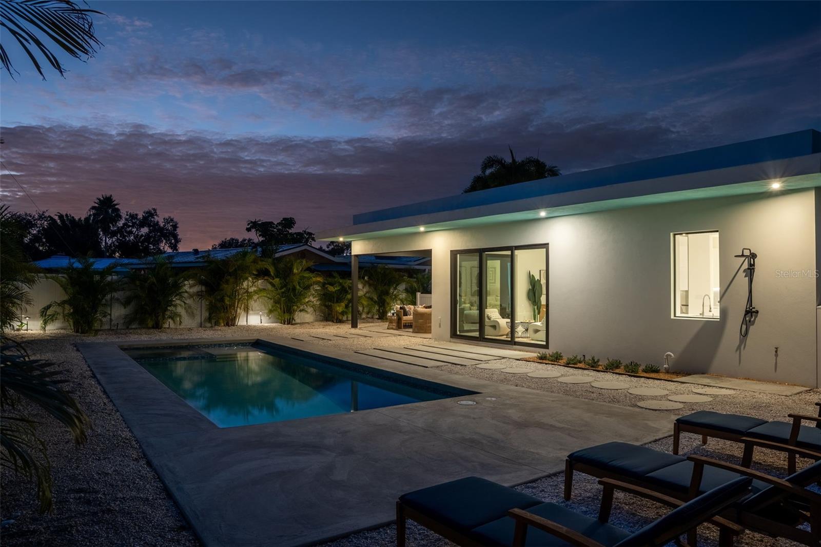 Image 38 of 40 For 2306 Valencia Drive