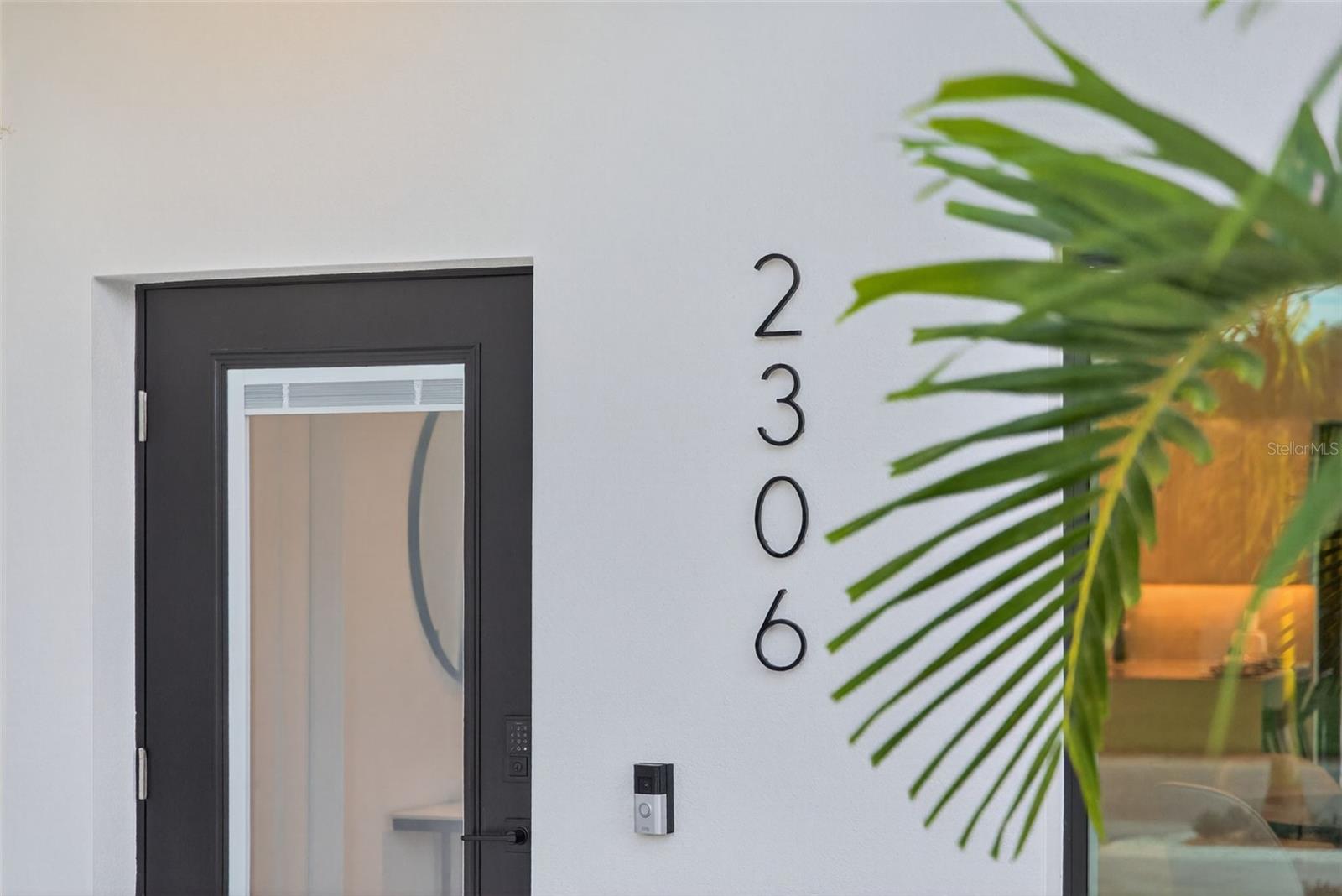 Image 4 of 40 For 2306 Valencia Drive