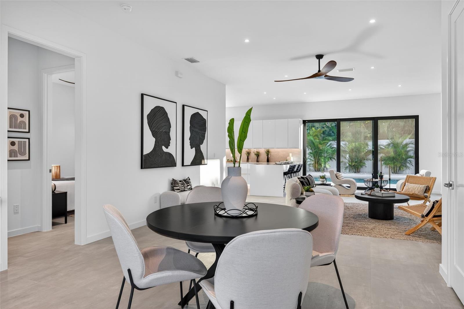 Image 8 of 40 For 2306 Valencia Drive