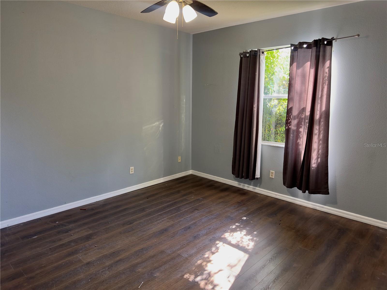 Listing photo id 20 for 403 Thicket Crest Road