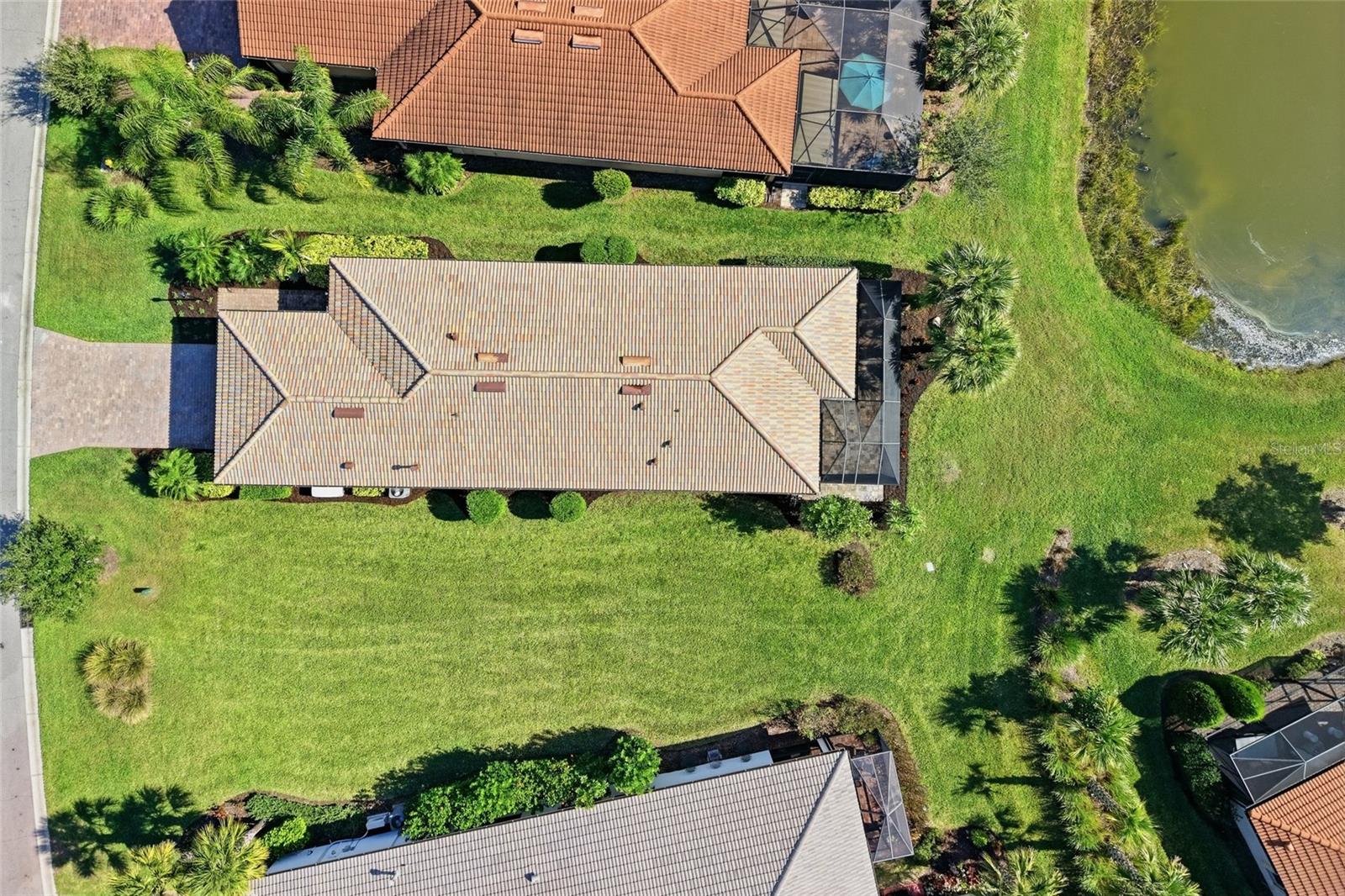 Image 40 of 56 For 17029 Hampton Falls Terrace