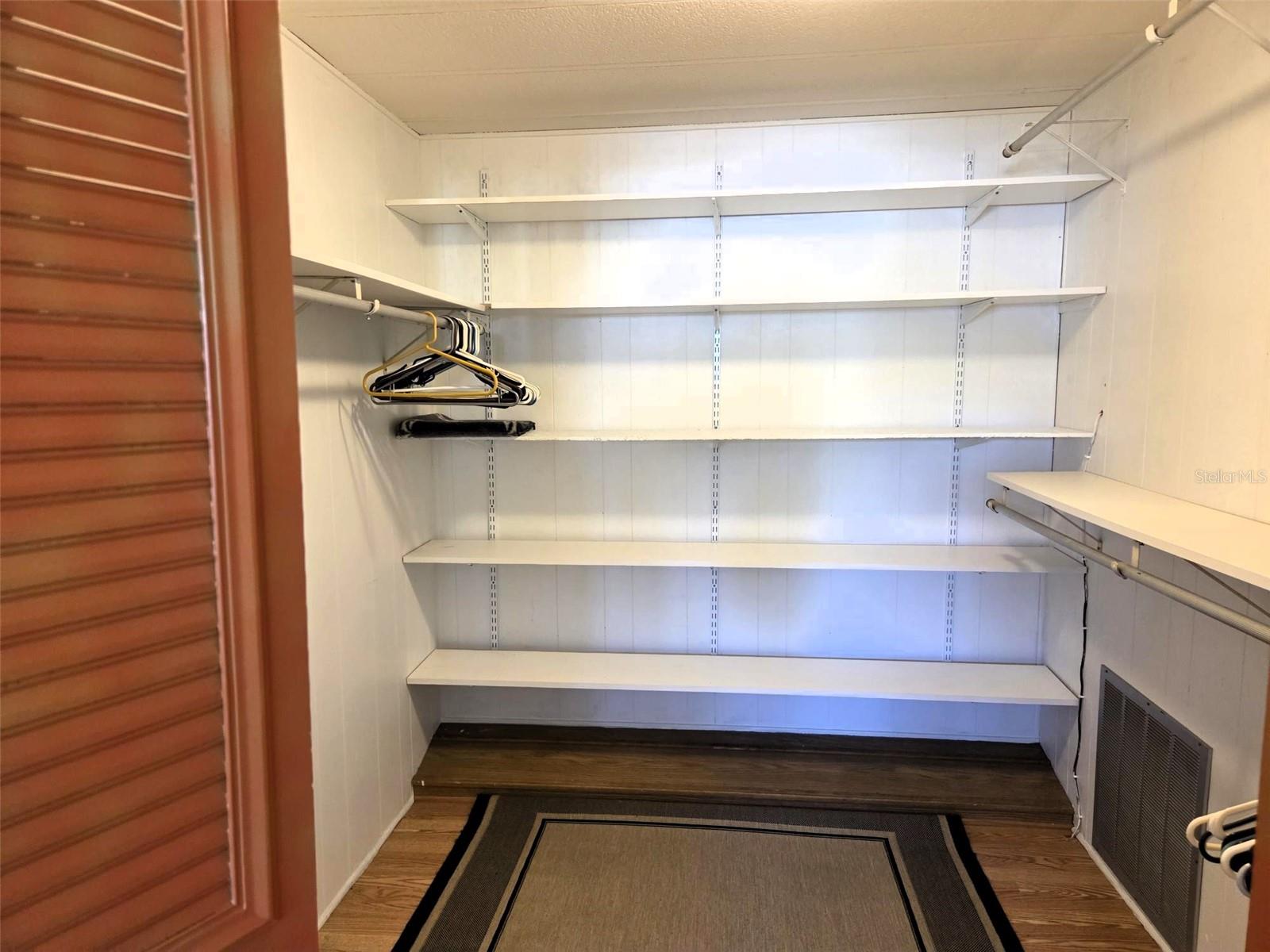 Image 32 of 41 For 3321 Shingle Oak Terrace