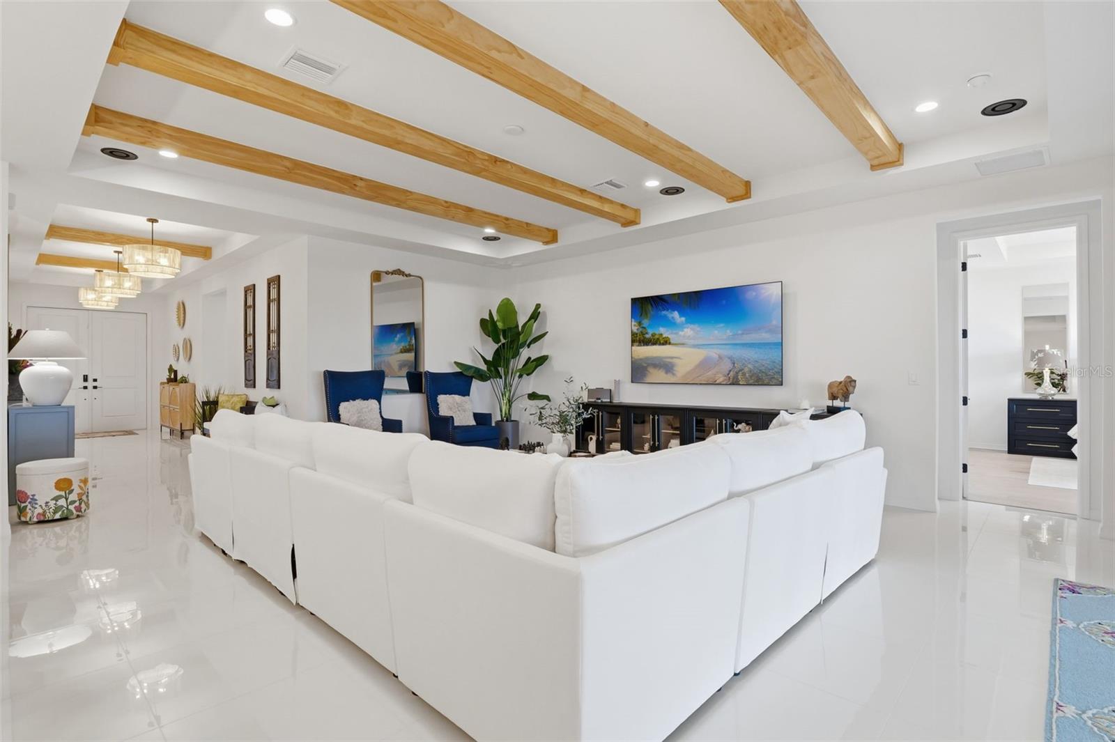 Image 21 of 40 For 16261 Preservation Boulevard