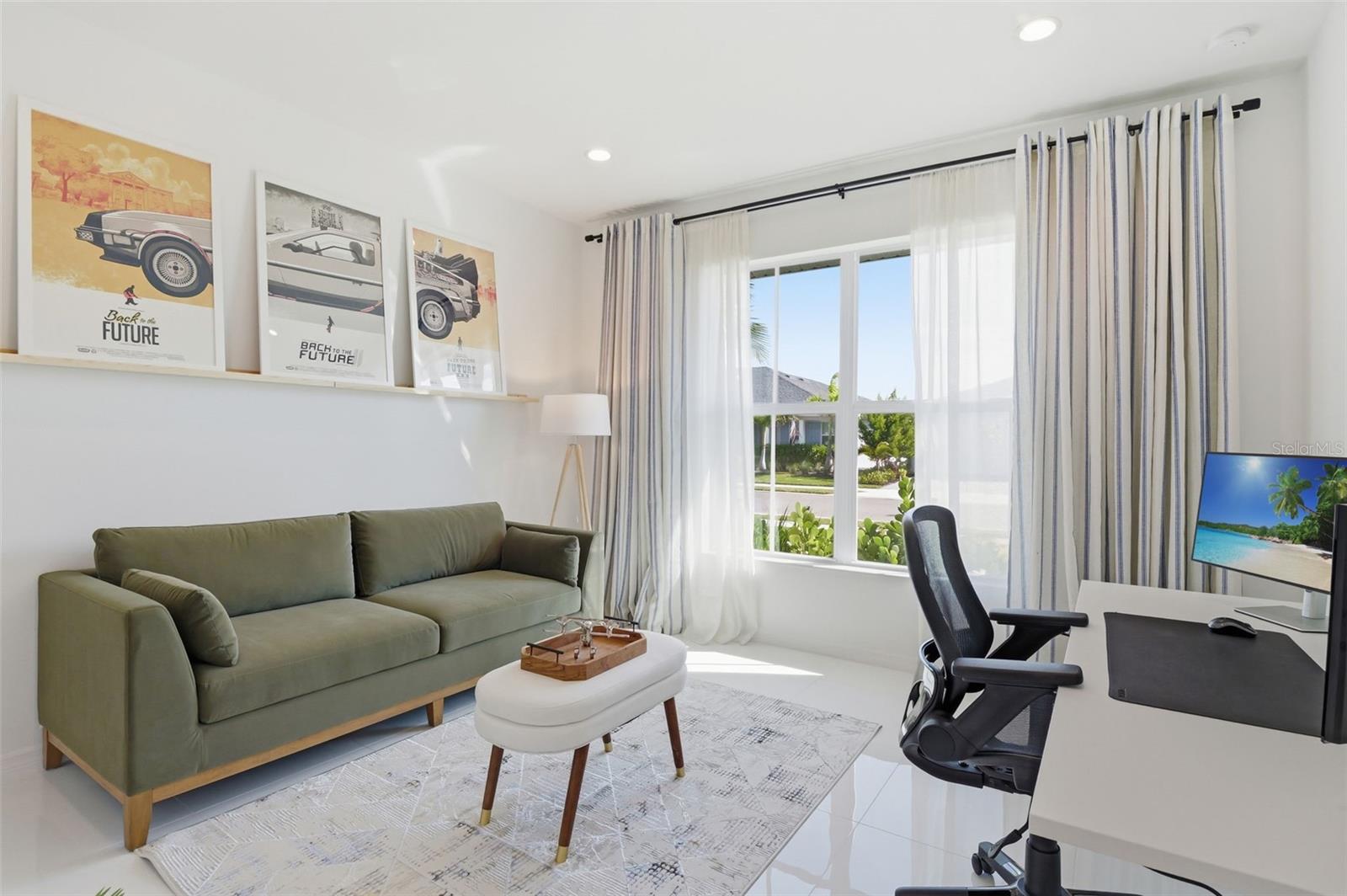 Image 4 of 40 For 16261 Preservation Boulevard