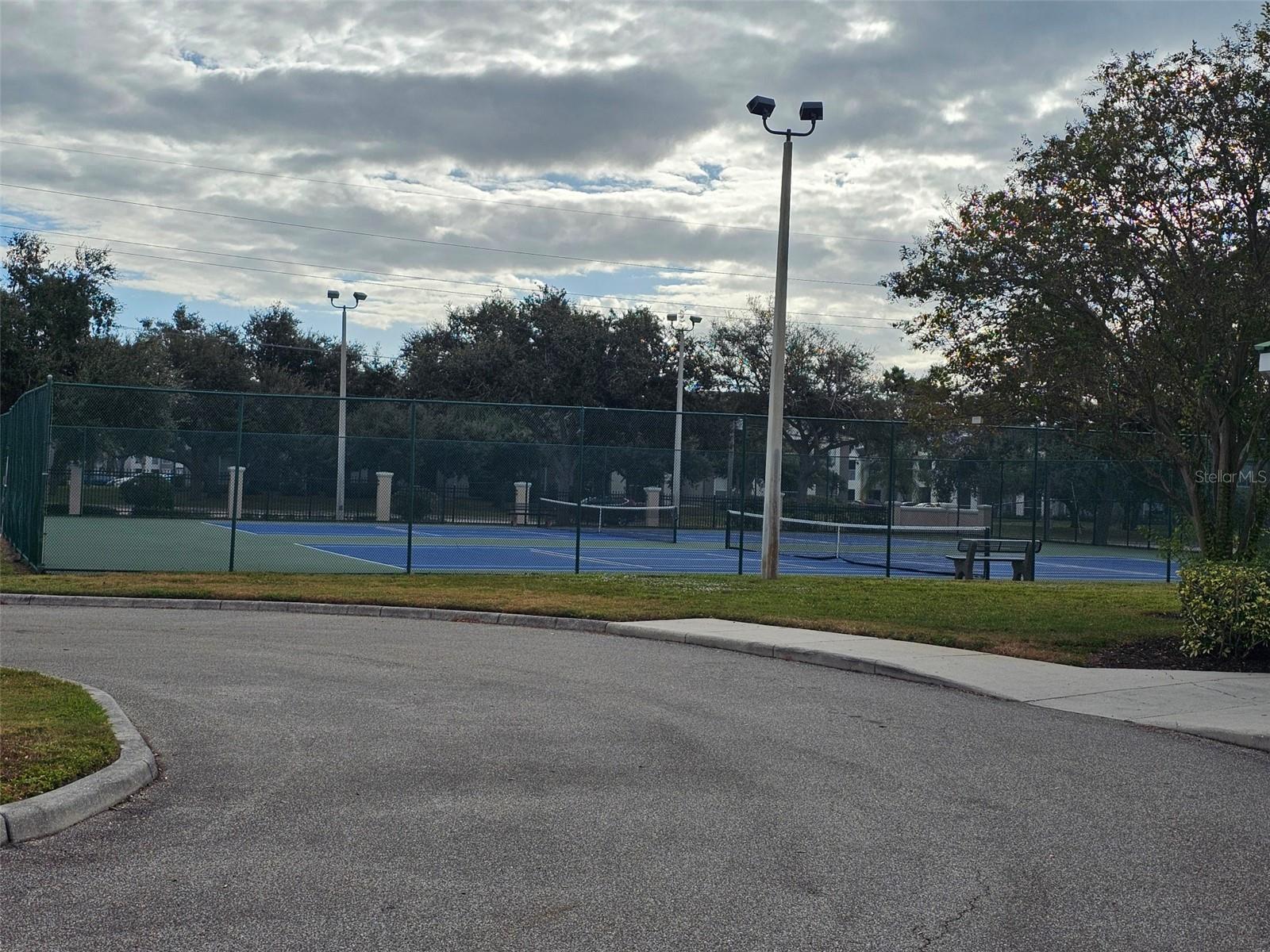 Image 17 of 26 For 4802 51st Street W 2001