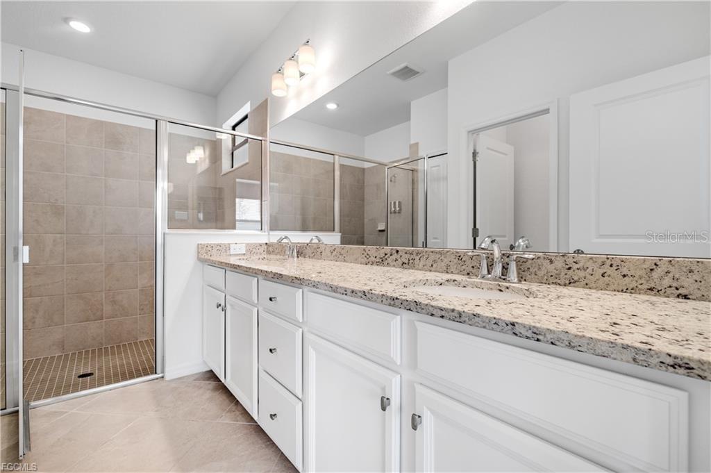 Image 27 of 49 For 3296 Altimira Drive