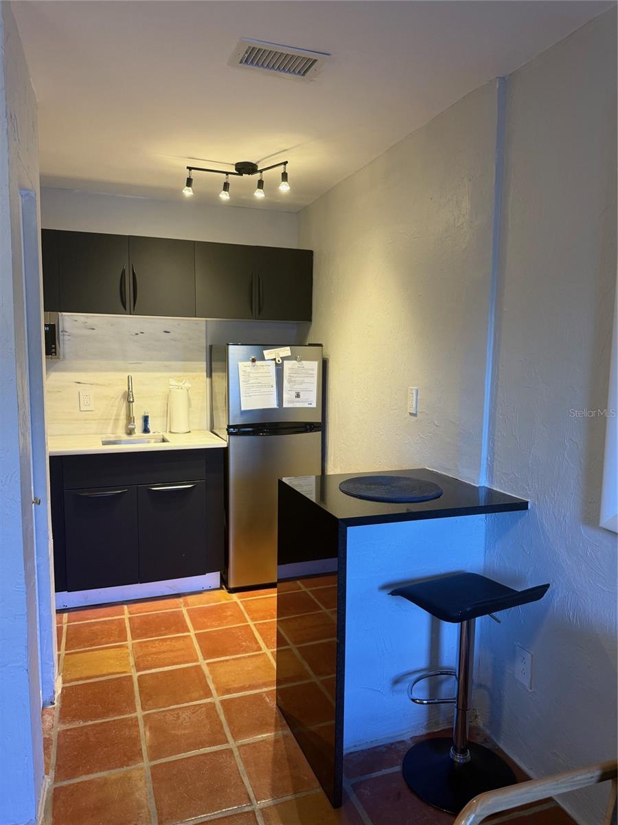 Image 12 of 29 For 170 Roosevelt Drive 6