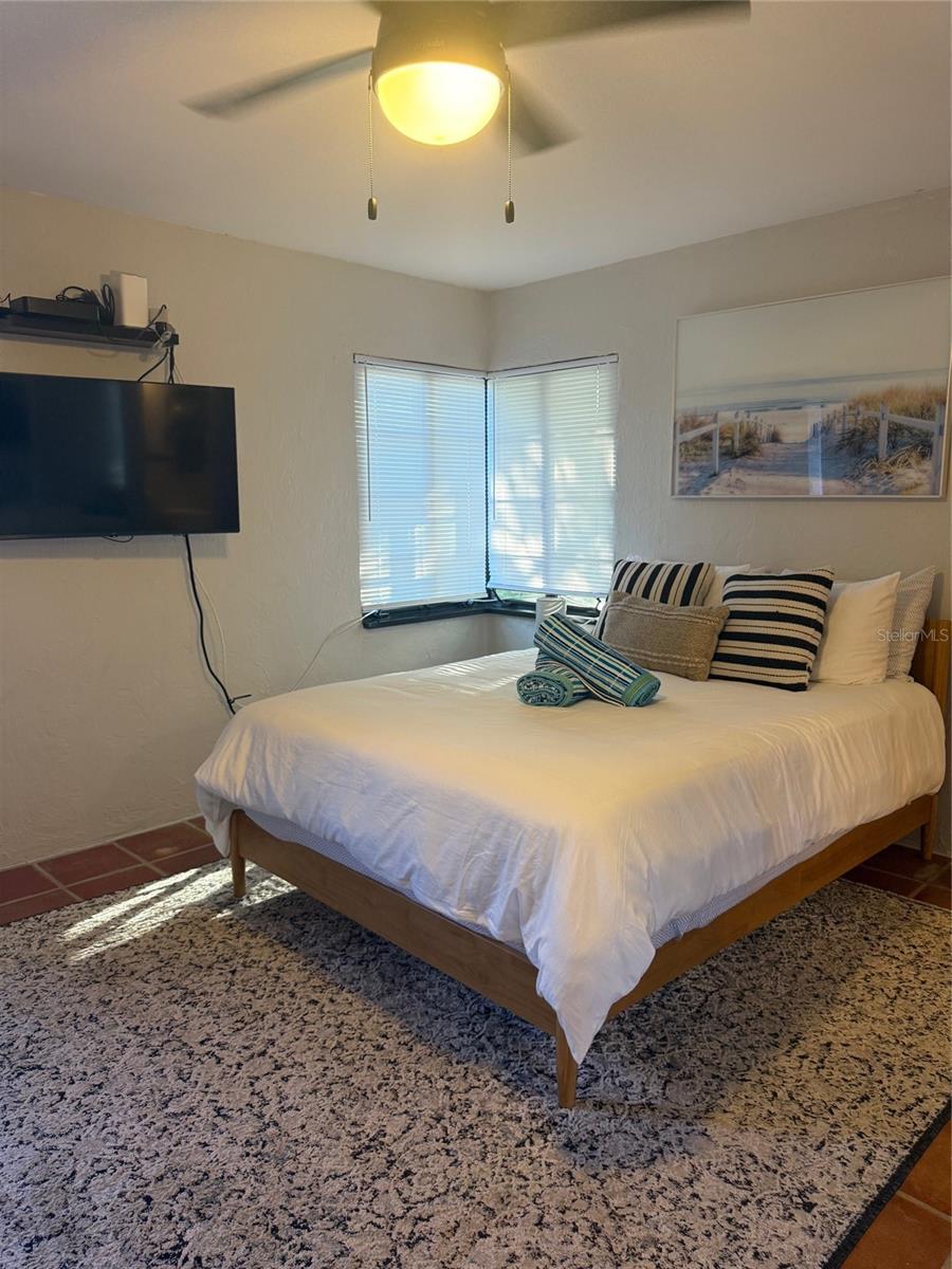 Image 19 of 29 For 170 Roosevelt Drive 6