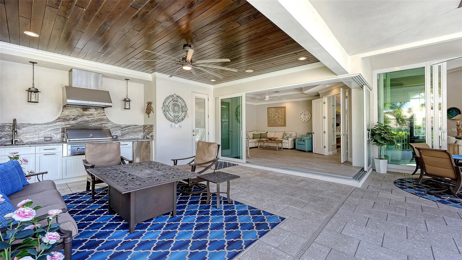 Image 24 of 55 For 335 Bob White Way