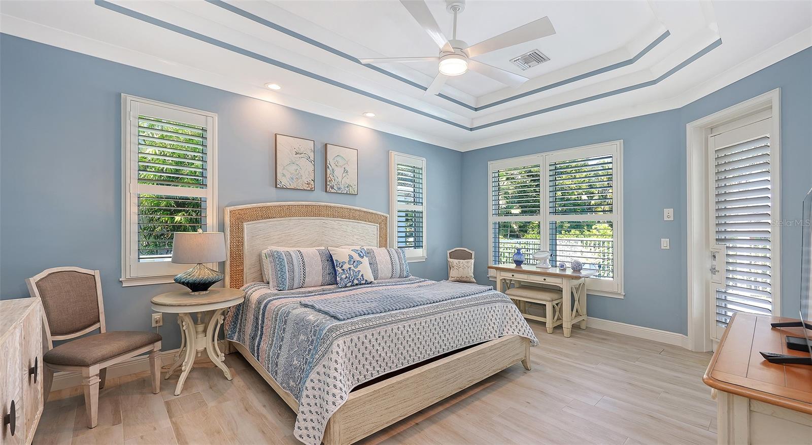 Image 29 of 55 For 335 Bob White Way