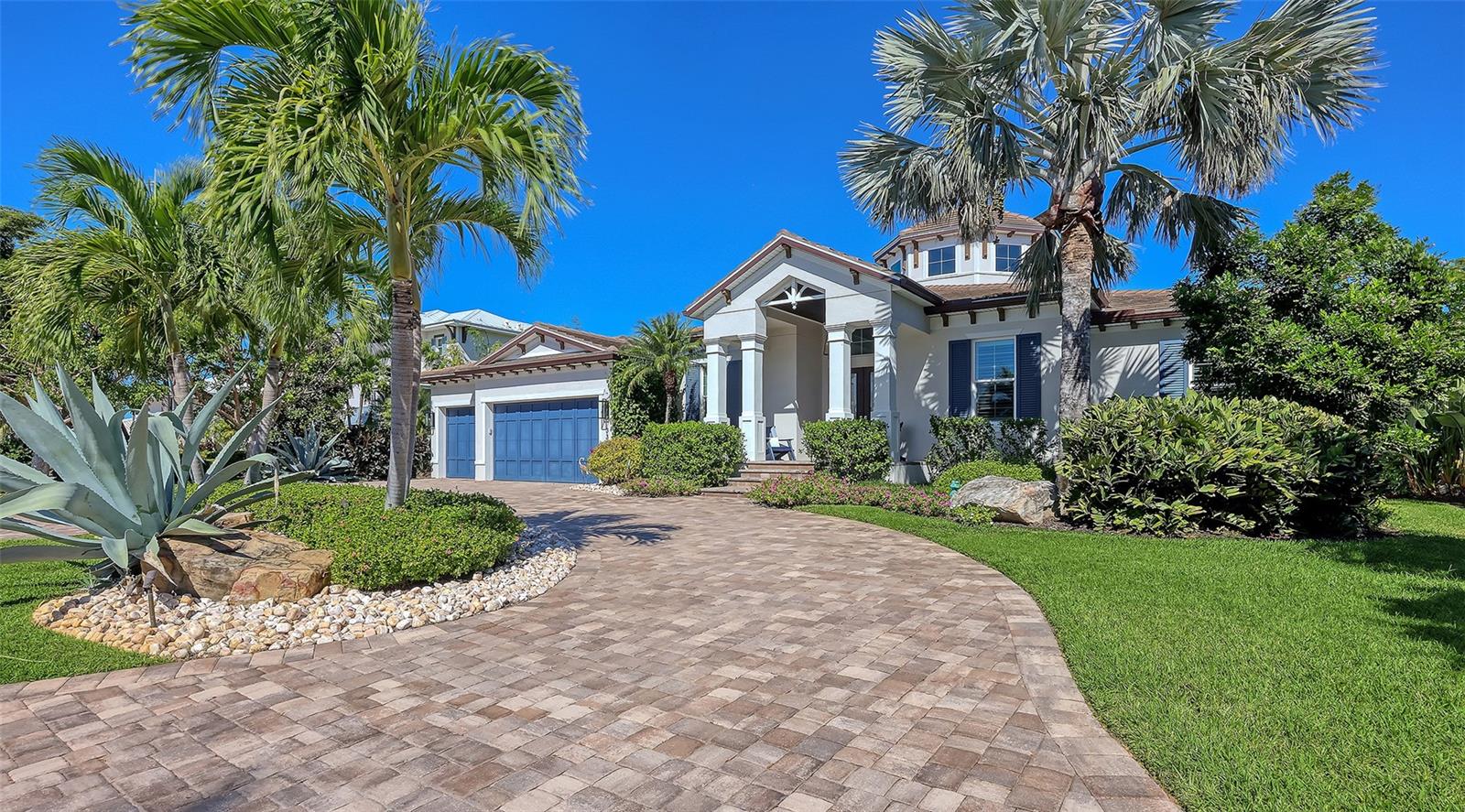 Image 3 of 55 For 335 Bob White Way