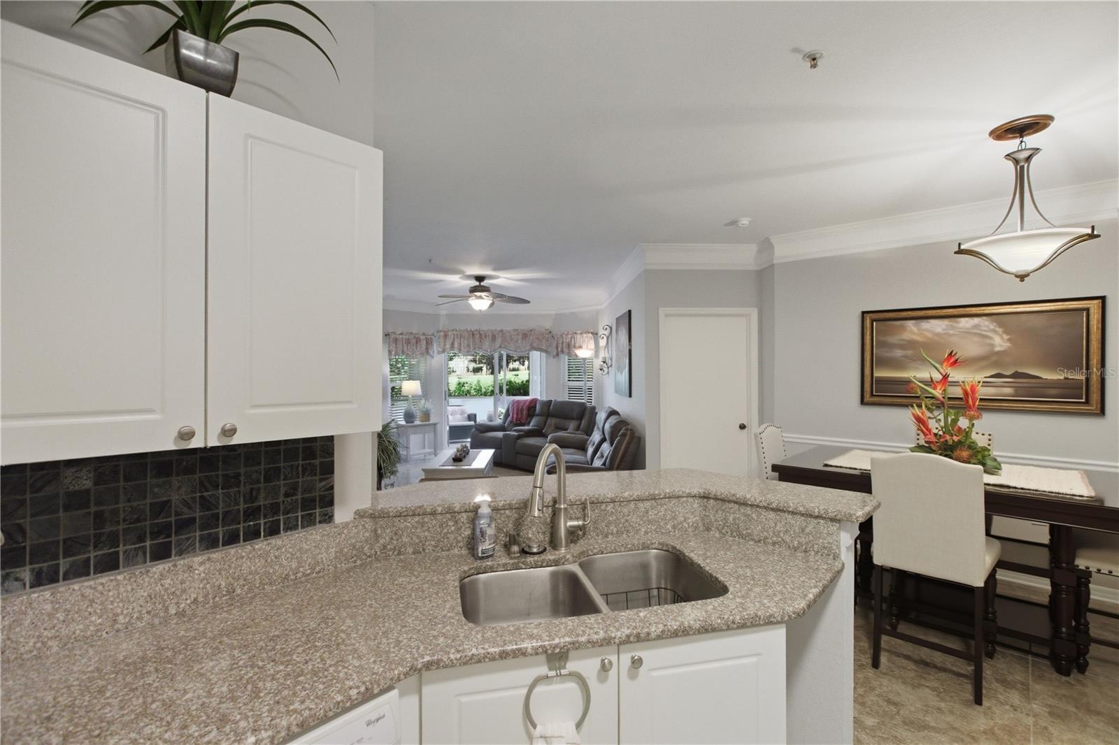 Image 14 of 35 For 5122 Northridge Road 107