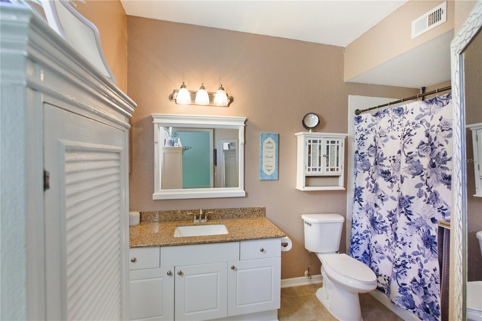 Image 33 of 35 For 5122 Northridge Road 107