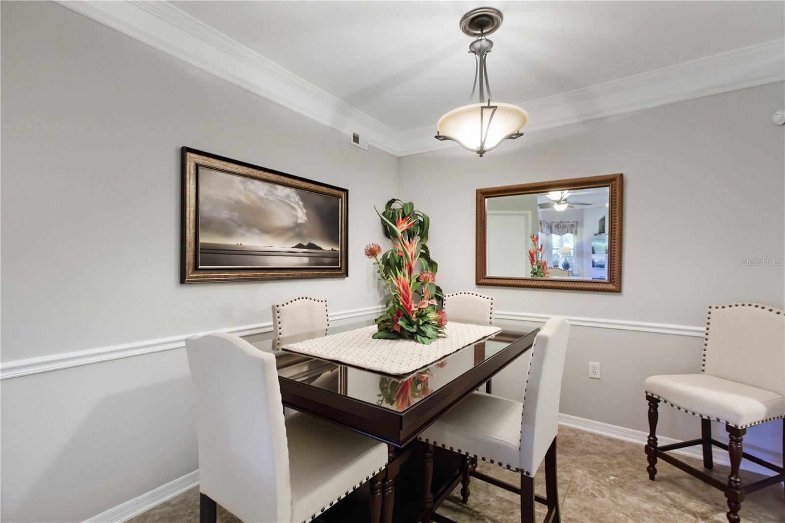 Image 6 of 35 For 5122 Northridge Road 107