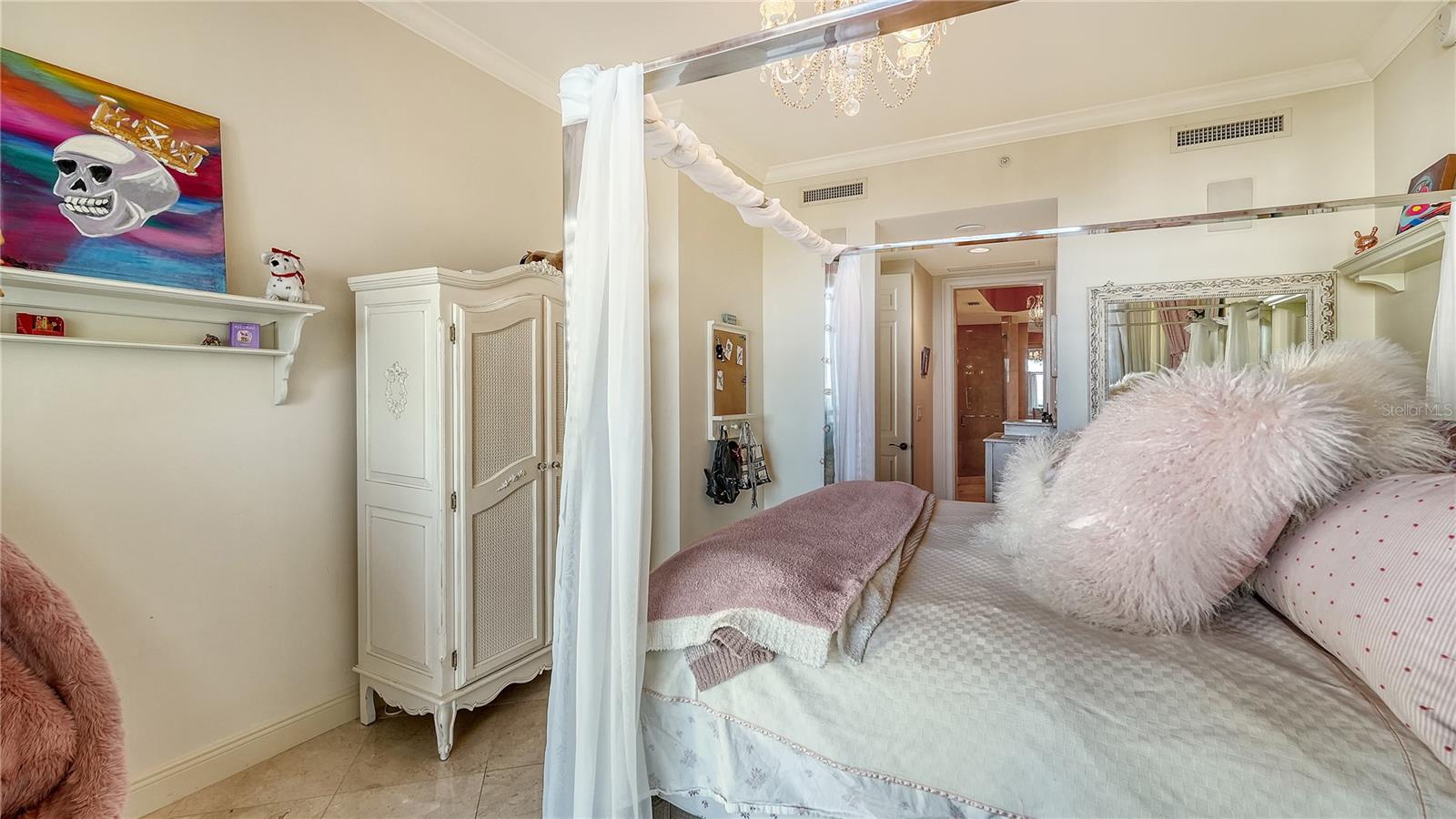 Image 29 of 47 For 1300 Benjamin Franklin Drive 505