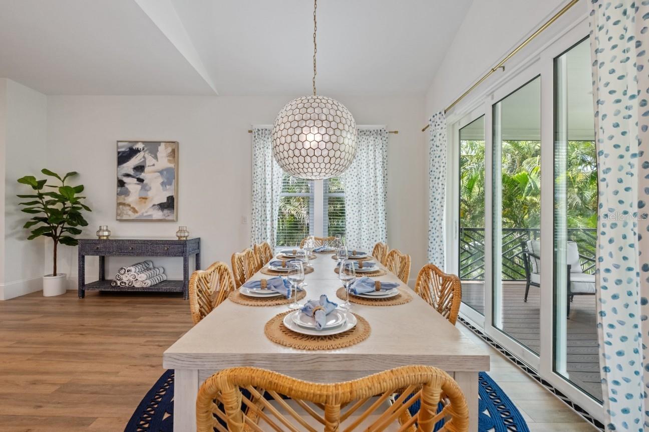 Image 15 of 71 For 408 Magnolia Avenue