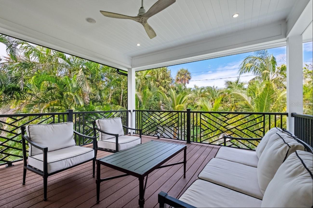 Image 17 of 71 For 408 Magnolia Avenue