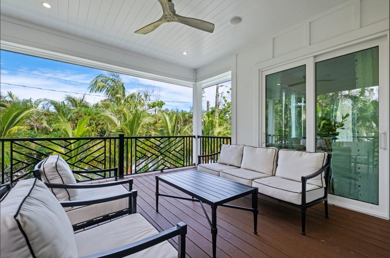 Image 19 of 71 For 408 Magnolia Avenue