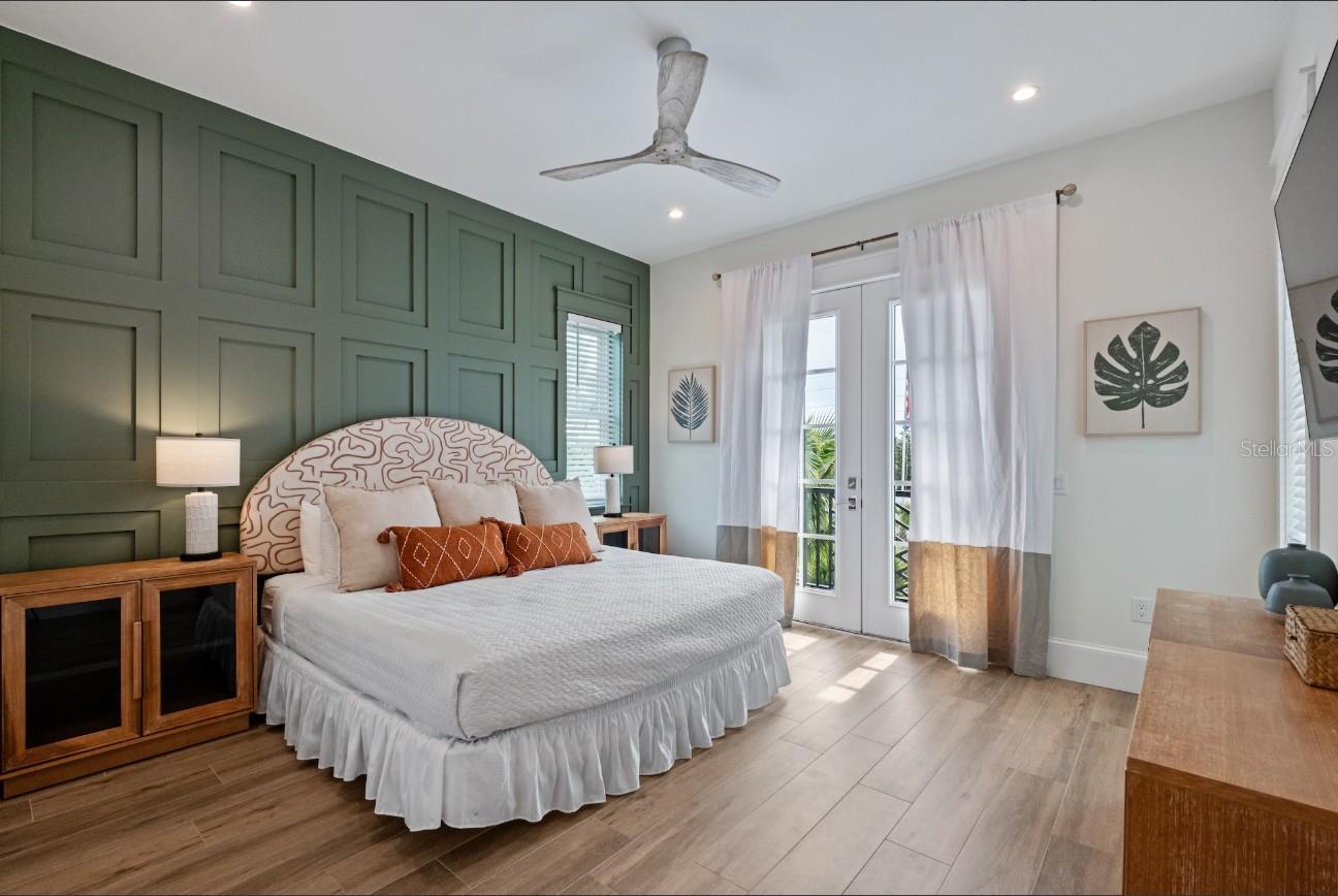 Image 20 of 71 For 408 Magnolia Avenue