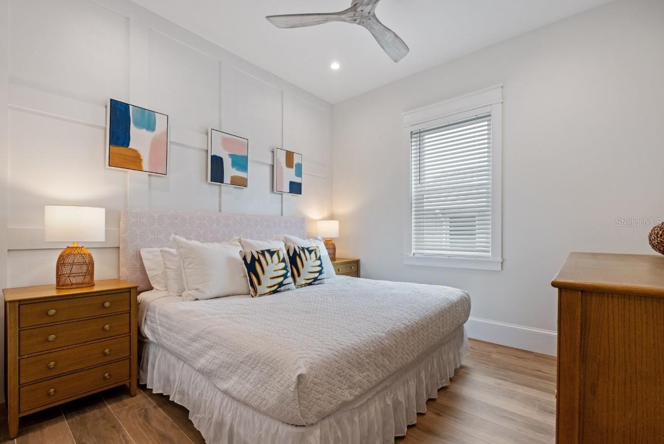 Image 28 of 71 For 408 Magnolia Avenue