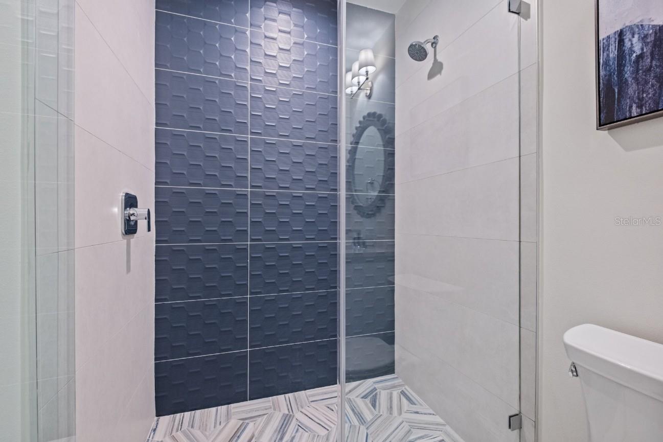 Image 31 of 71 For 408 Magnolia Avenue