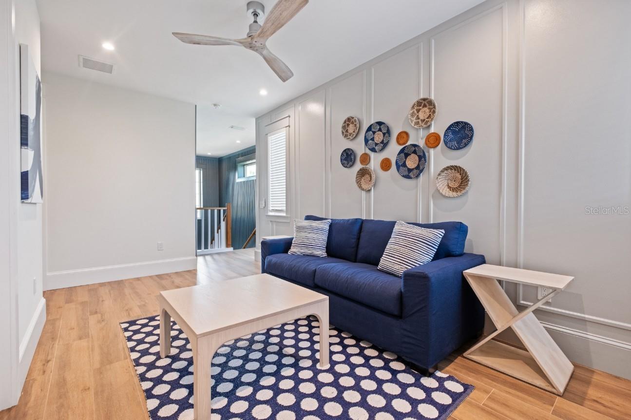 Image 35 of 71 For 408 Magnolia Avenue