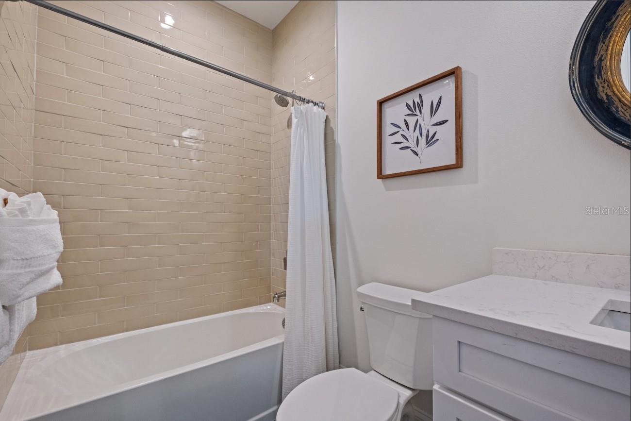 Image 37 of 71 For 408 Magnolia Avenue