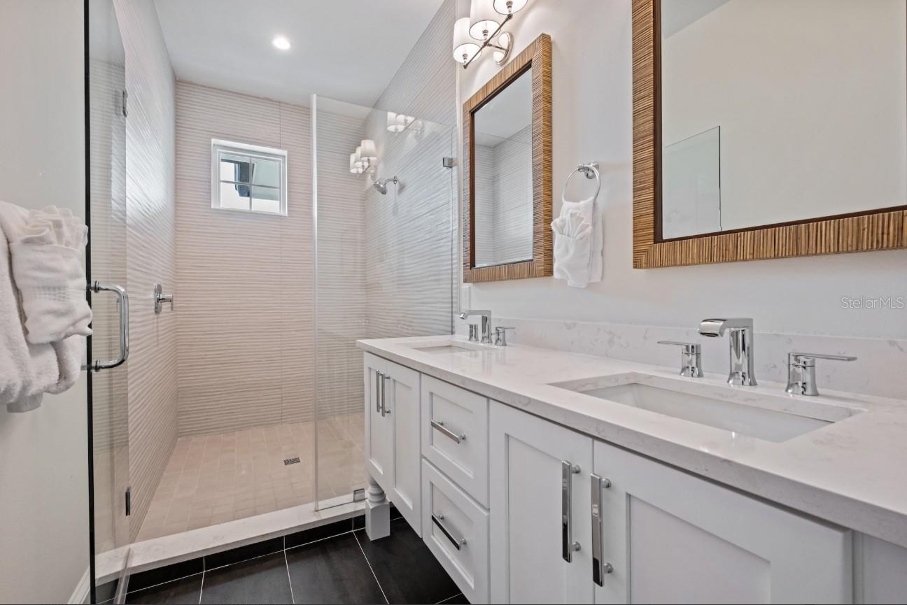 Image 45 of 71 For 408 Magnolia Avenue