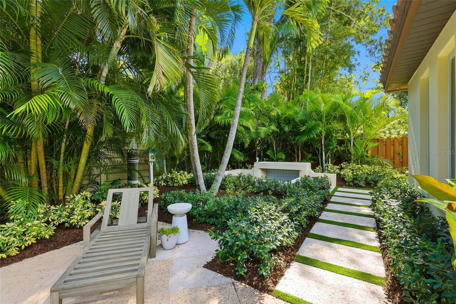 Image 43 of 99 For 4946 Brywill Circle