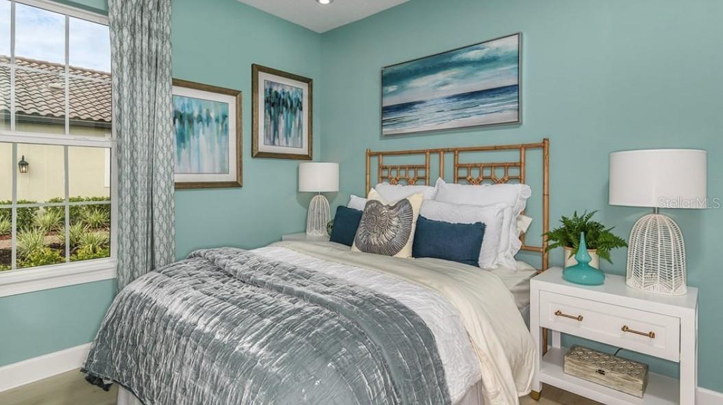 Image 11 of 39 For 16215 Isola Place