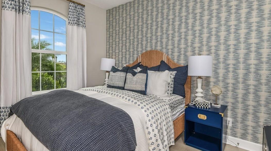 Image 9 of 39 For 16215 Isola Place