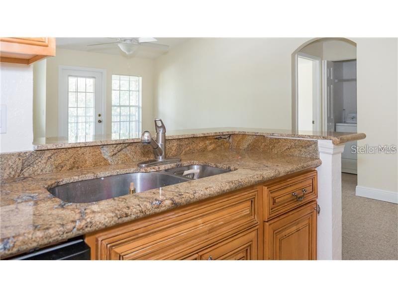 Image 10 of 20 For 7428 Vista Way 202