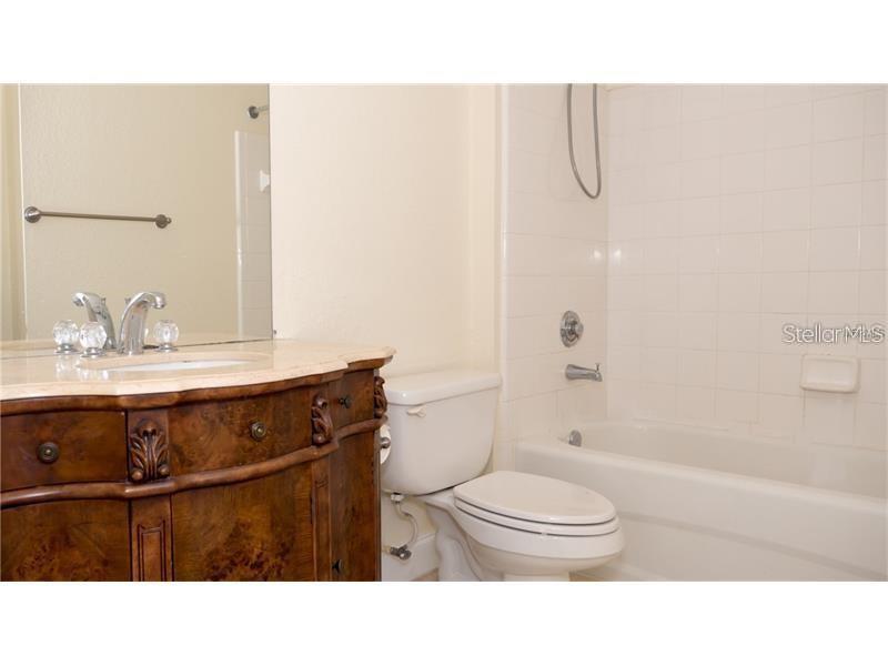 Image 12 of 20 For 7428 Vista Way 202