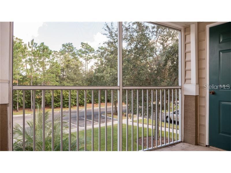 Image 5 of 20 For 7428 Vista Way 202