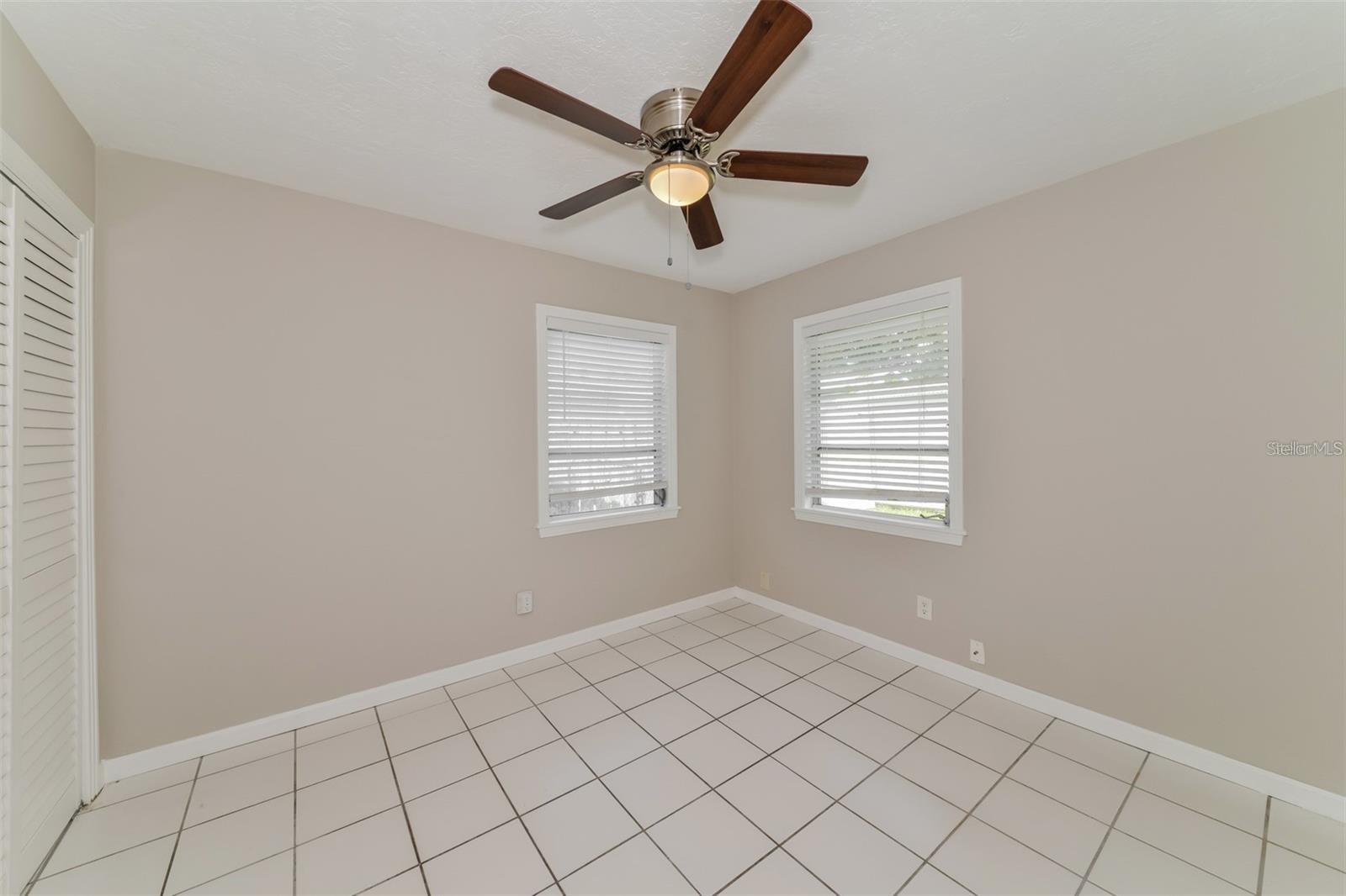 Image 17 of 20 For 2897 Oak Street