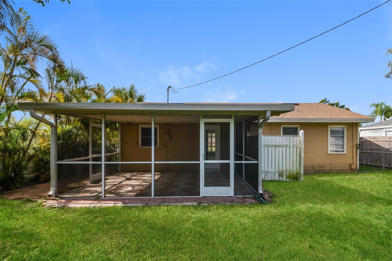 Image 6 of 20 For 2897 Oak Street