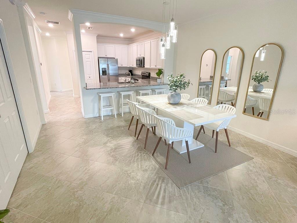 Image 17 of 63 For 9893 Haze Drive