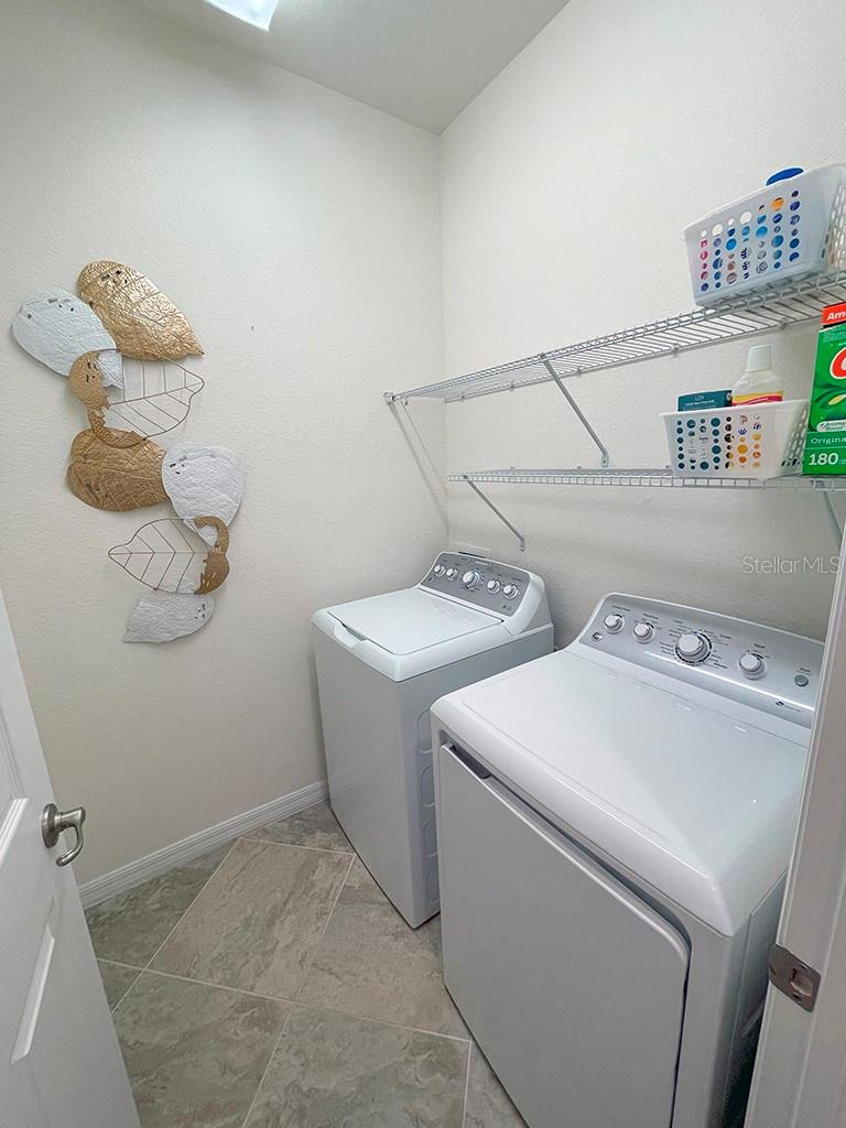 Image 35 of 63 For 9893 Haze Drive