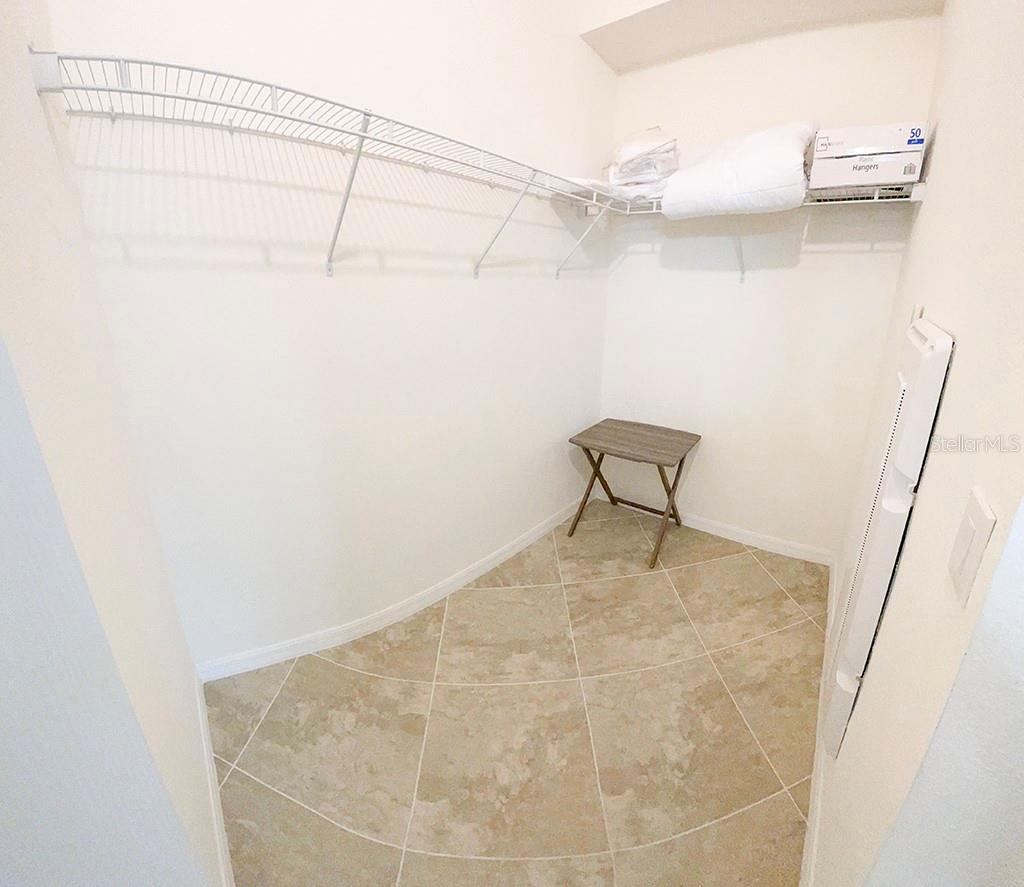 Image 36 of 63 For 9893 Haze Drive