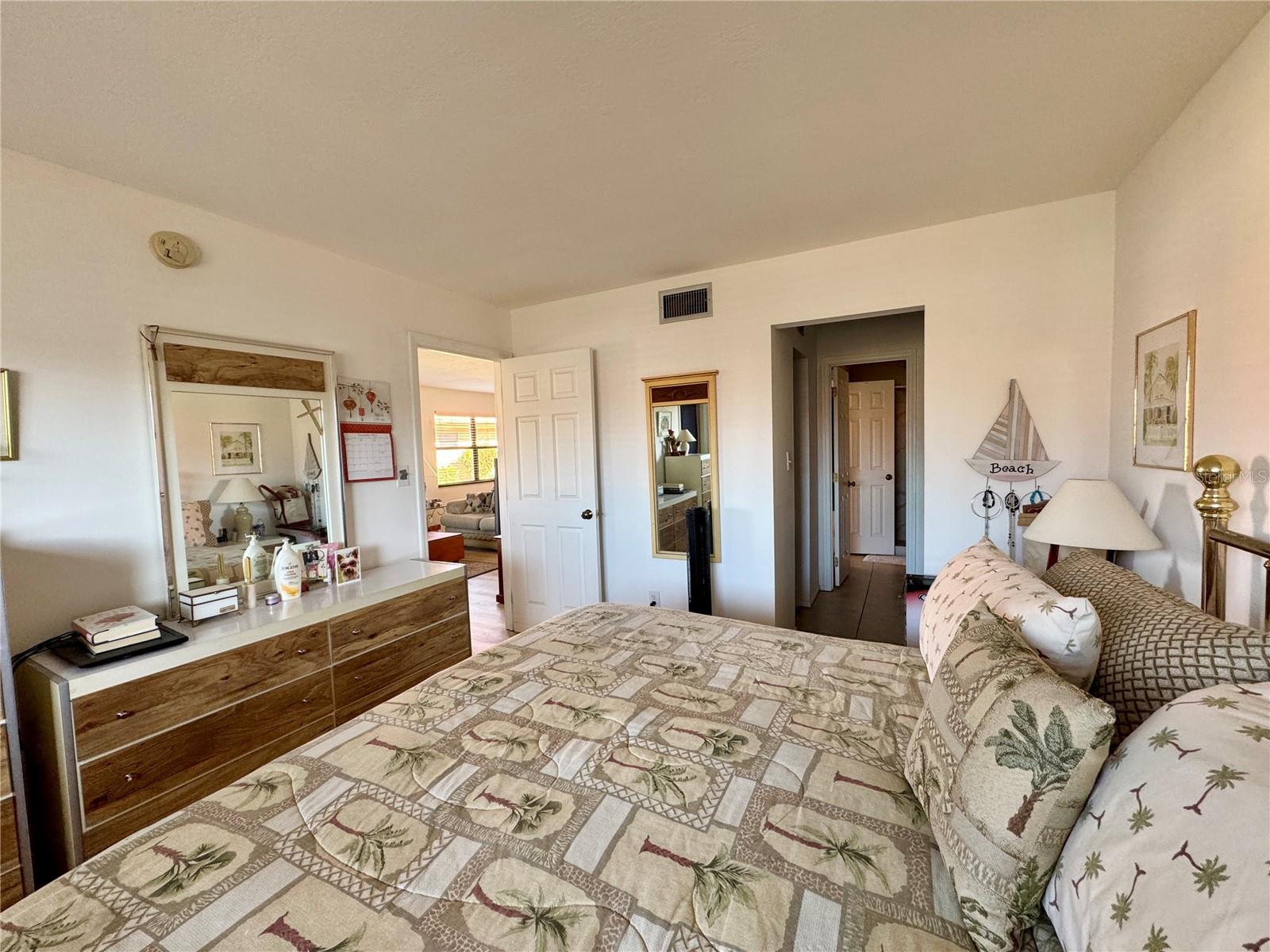 Image 12 of 66 For 4104 Catalina Drive