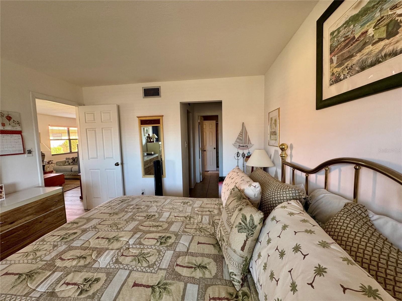 Image 13 of 66 For 4104 Catalina Drive