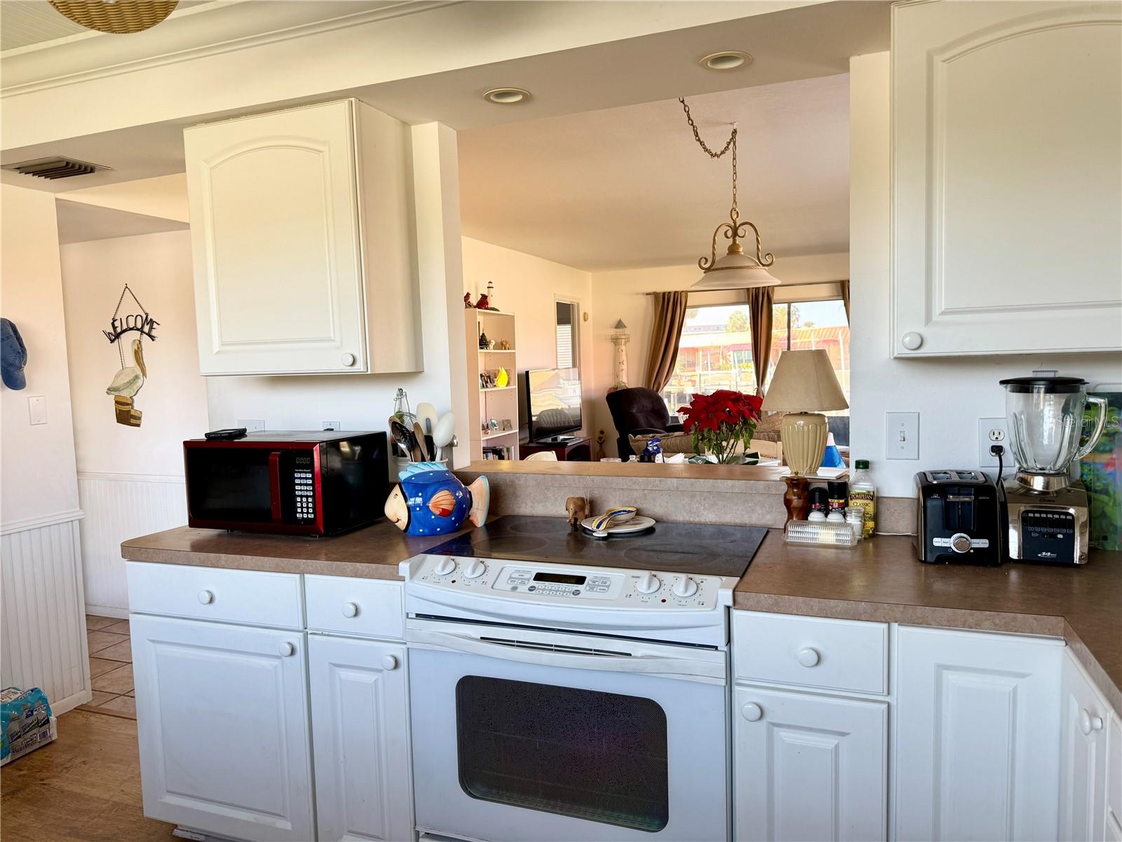 Image 22 of 66 For 4104 Catalina Drive