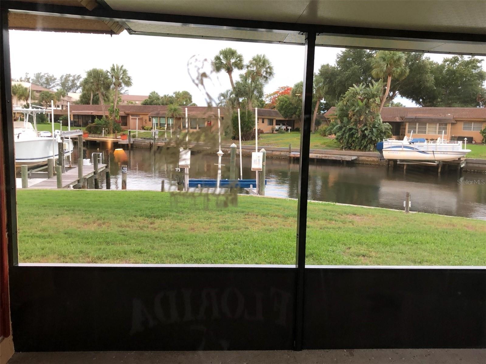 Image 30 of 66 For 4104 Catalina Drive