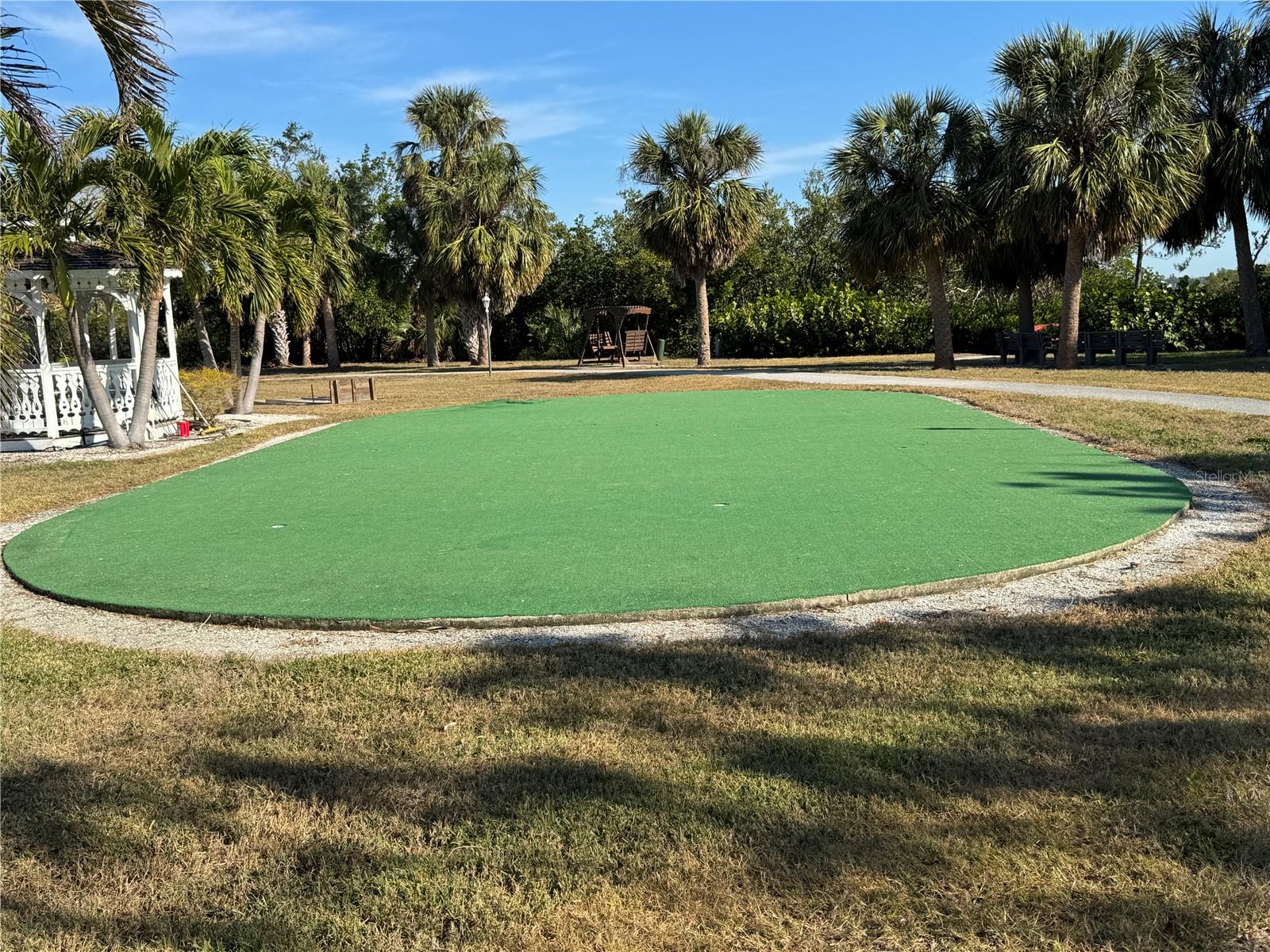 Image 40 of 66 For 4104 Catalina Drive