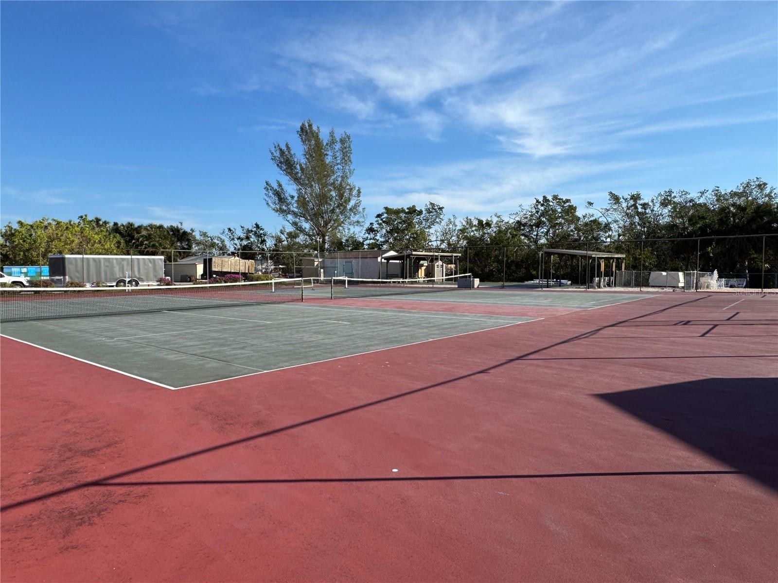 Image 42 of 66 For 4104 Catalina Drive