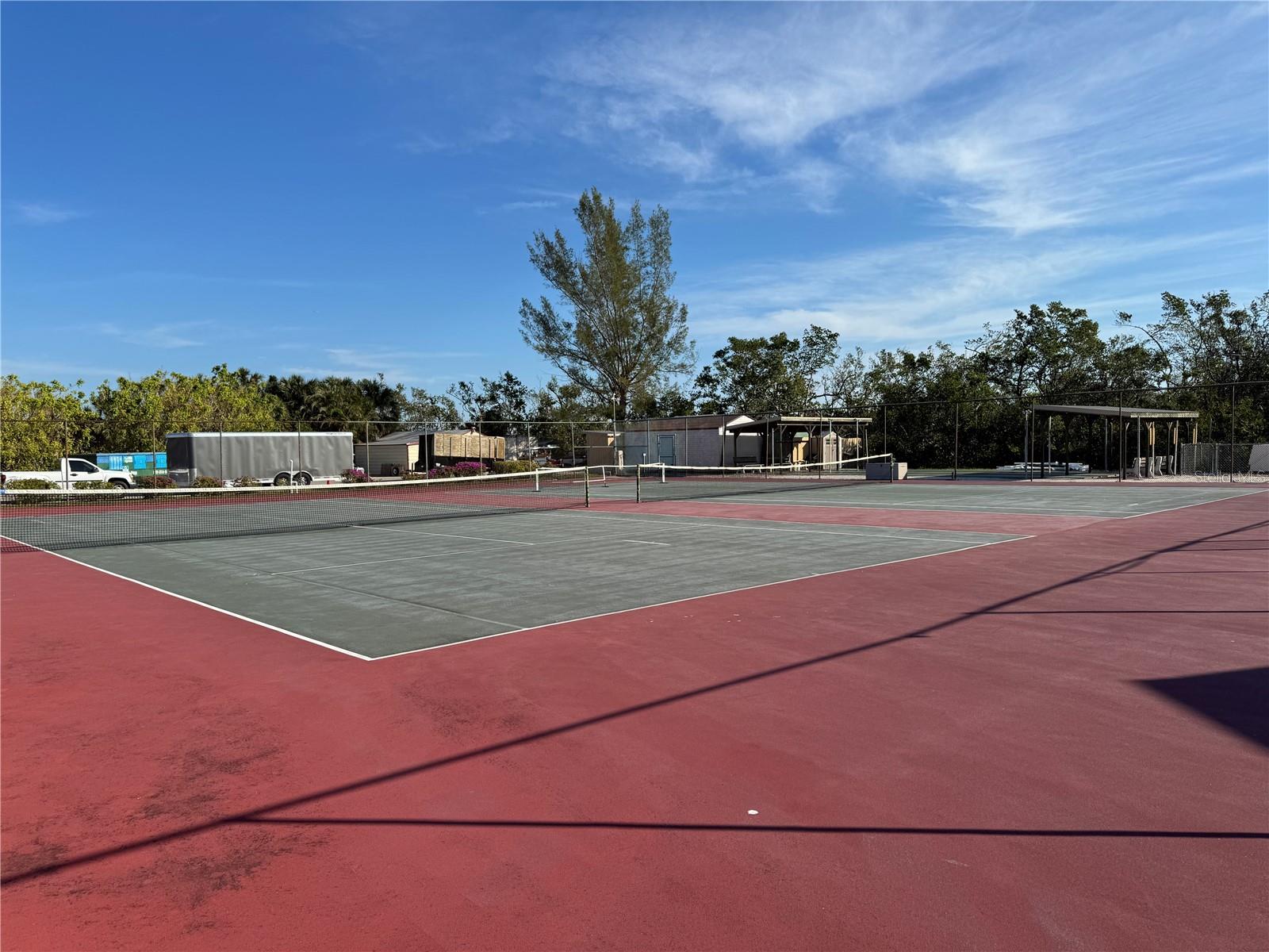 Image 43 of 66 For 4104 Catalina Drive