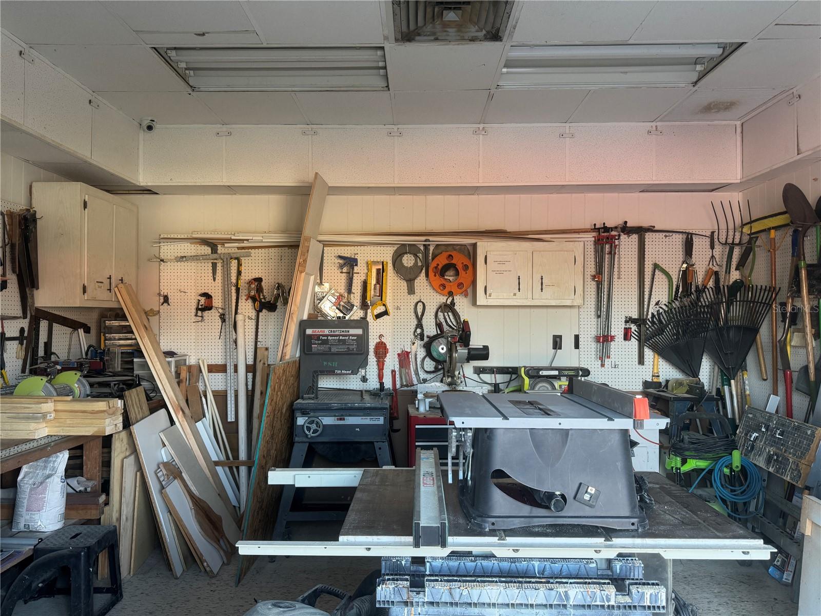 Image 56 of 66 For 4104 Catalina Drive