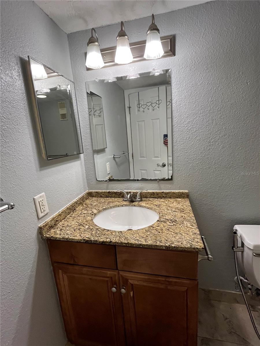 Image 11 of 27 For 2755 Coconut Bay Lane 112 (1e)