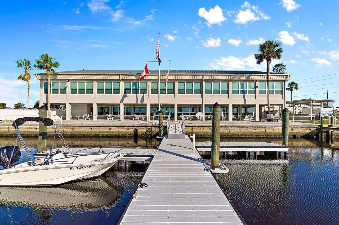 Image 31 of 40 For 709 Riverview Circle