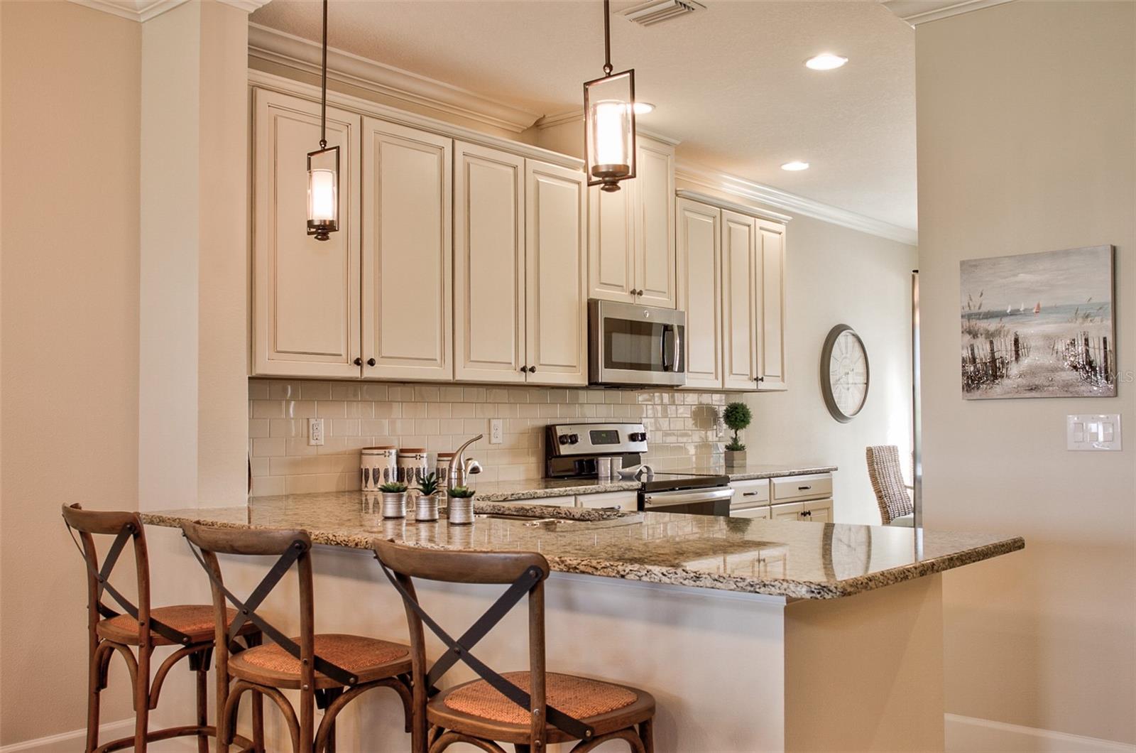 Image 5 of 28 For 13605 Messina Loop 103